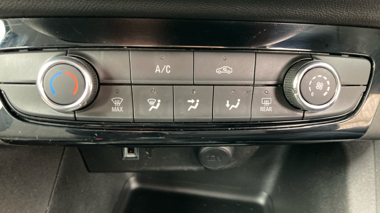 Vauxhall Corsa 1.2 SE 5dr Petrol Hatchback